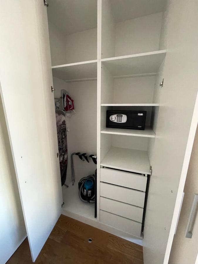 Apartwentyone - Your Home In เบลเกรด ภายนอก รูปภาพ